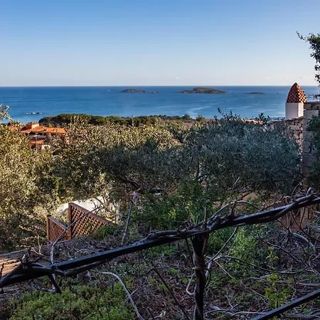 Gufo Pantogia Villa